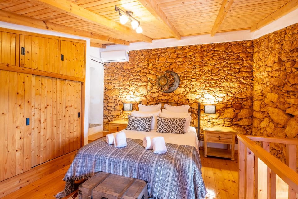 Villa Monte Algarvio - Private Heated Pool - wifi Villa in Faro District