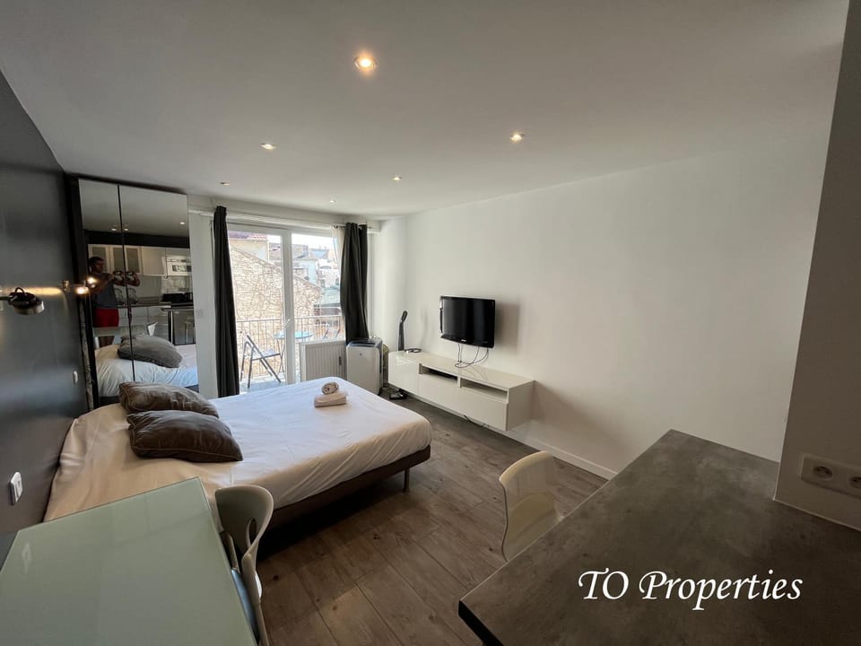 Studio flambant neuf, calme & balcon Apartment in Strasbourg