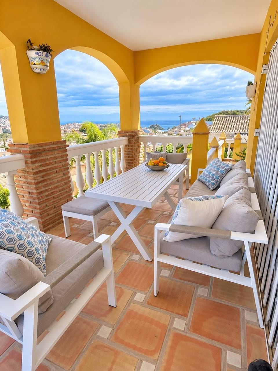 Patio, Day, Natural landscape, View (from property/room), Balcony/Terrace, Living room, Seating area