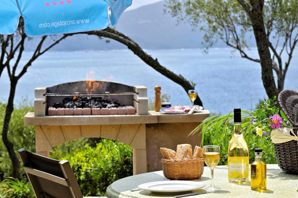 Patio, Sea view
