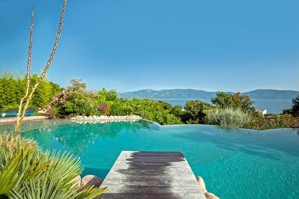 Day, Summer, Garden, Decorative detail, On site, Garden view, Pool view, Sea view, Swimming pool, Swimming pool