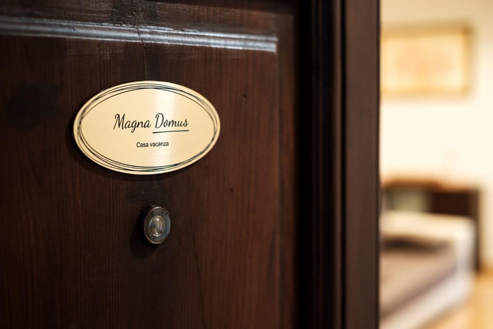 Magna Domus Apartment in Rome