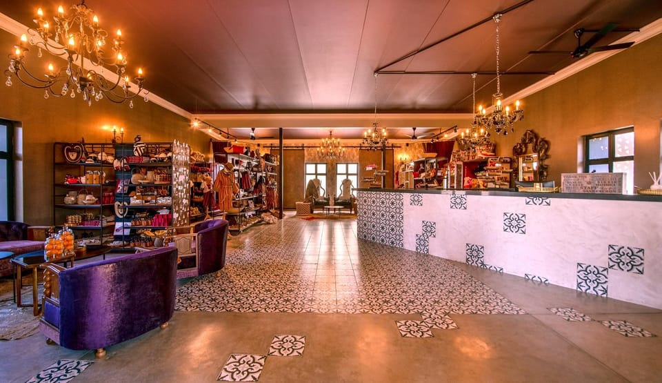 Lobby or reception, Shopping Area