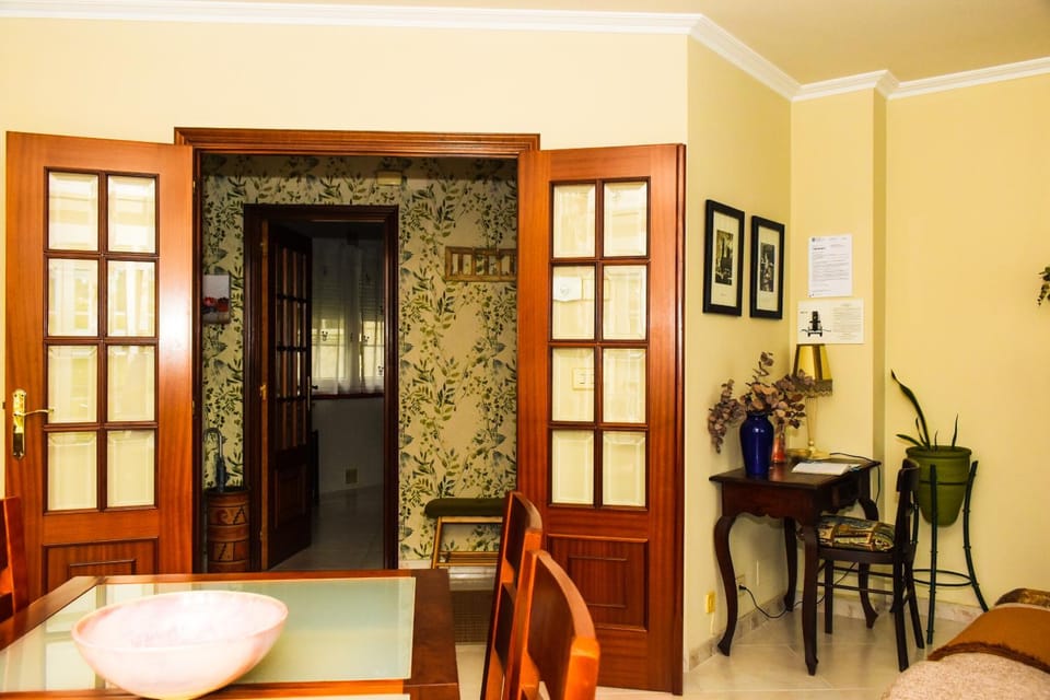 Living room, Lobby or reception