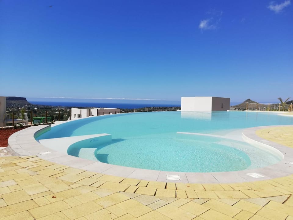 Garden, Balcony/Terrace, Garden view, Landmark view, Mountain view, Pool view, Sea view, Swimming pool