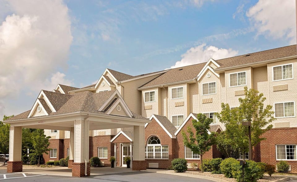 Property building, On site