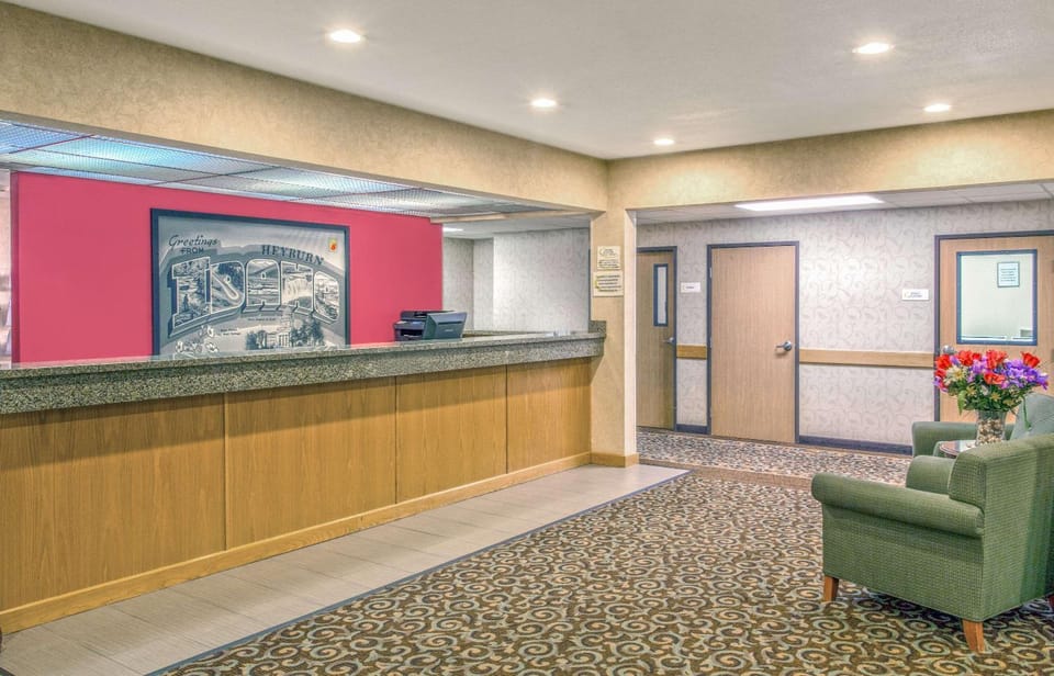 Lobby or reception, On site