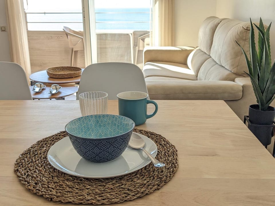 Living room, Dining area, Sea view