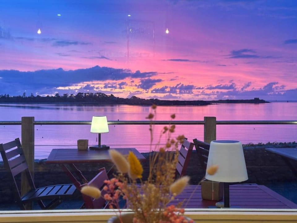 Property building, Sunset