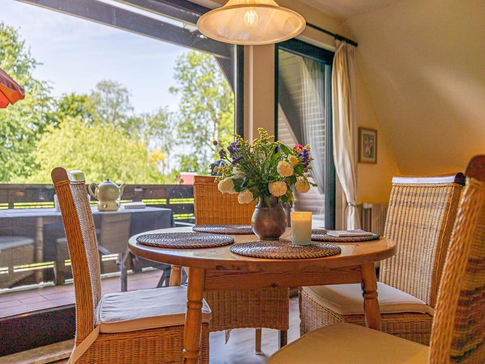 Balcony/Terrace, Dining area
