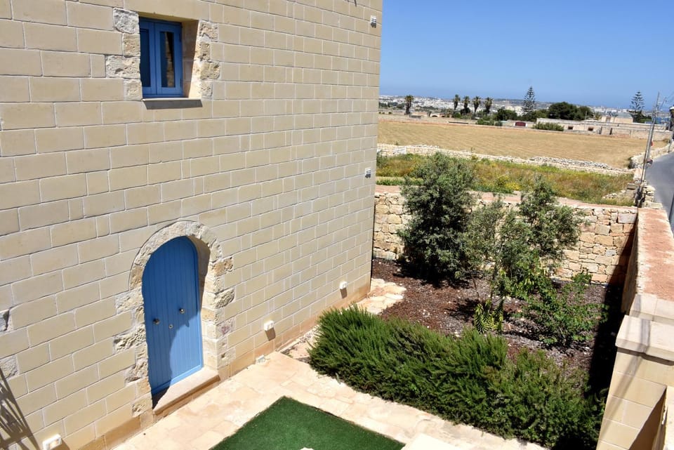 Four Winds Farmhouse Villa in Malta