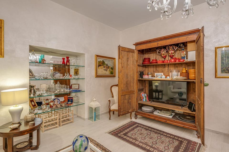 TV and multimedia, Living room