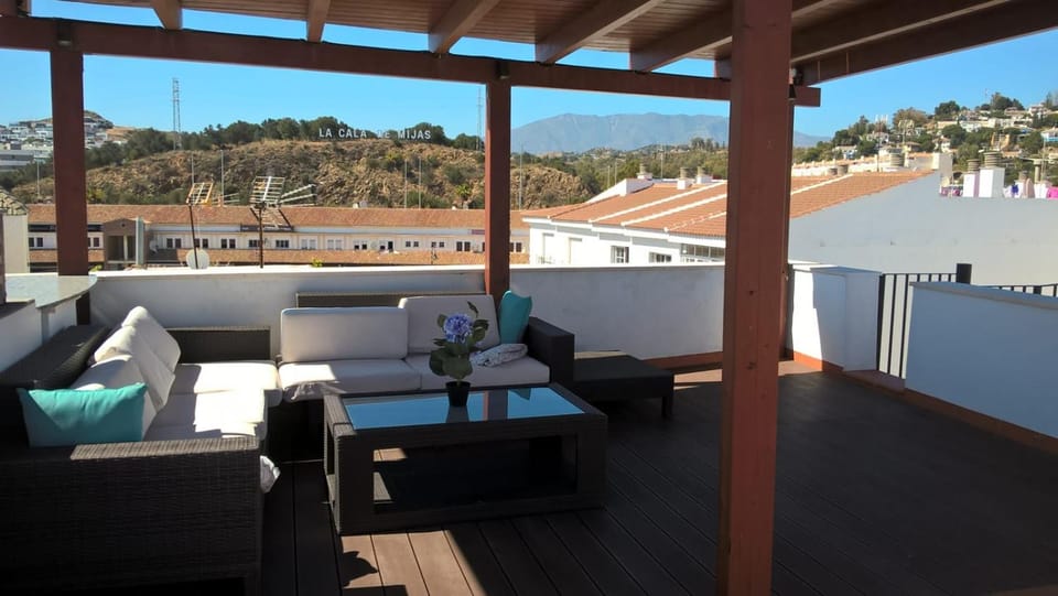 Apartaments La Cala de Mijas Atico Apartment in Costa del Sol
