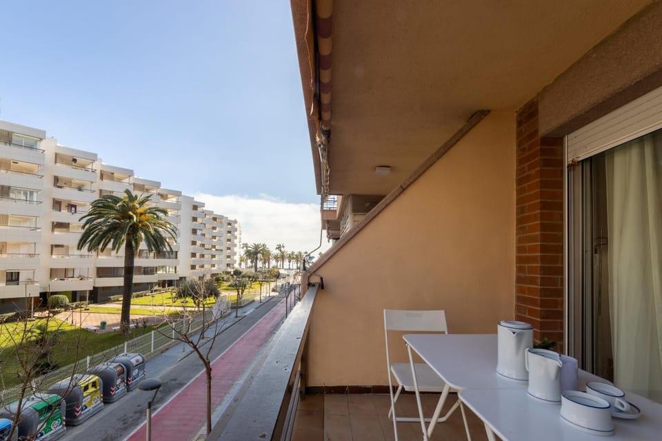 Balcony/Terrace, City view, Street view