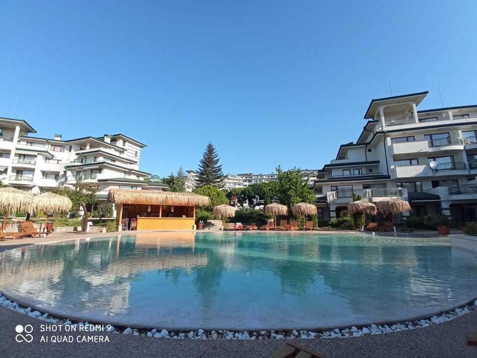 Emerald Beach Resort & Spa,studio ikat310 Apartment in Burgas Province