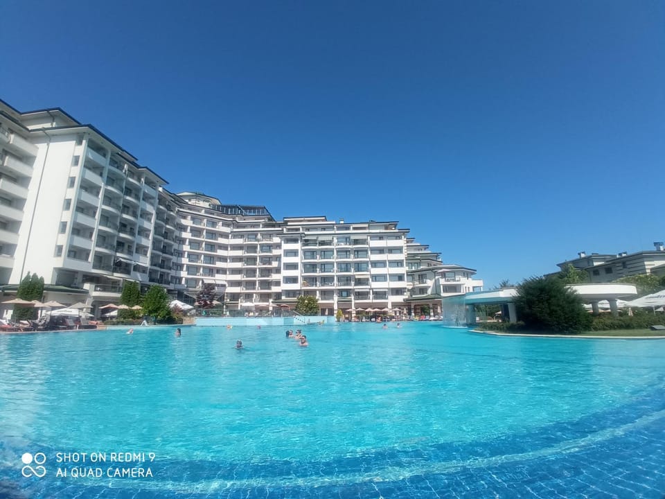 Emerald Beach Resort & Spa,studio ikat310 Apartment in Burgas Province