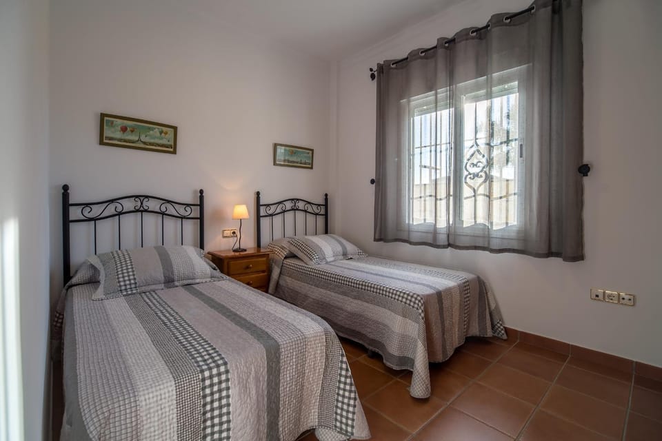 Chalet adosado Atalaya F House in Conil de la Frontera