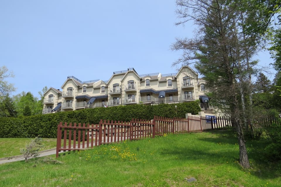 Appart-hôtel Villégiature Saint-Sauveur Apartment in Saint-Sauveur