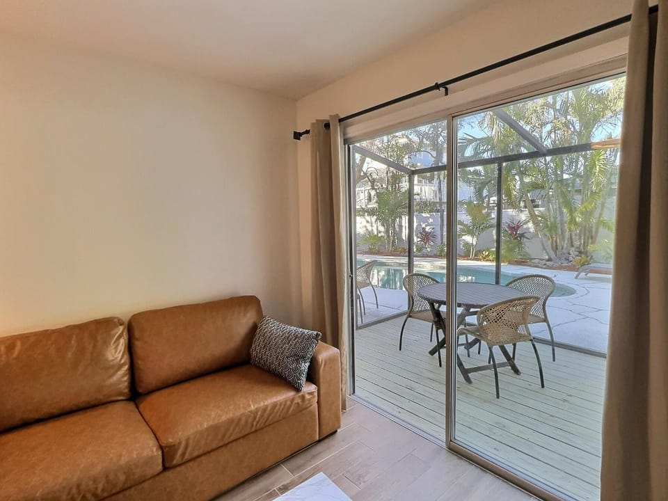 Patio, View (from property/room)
