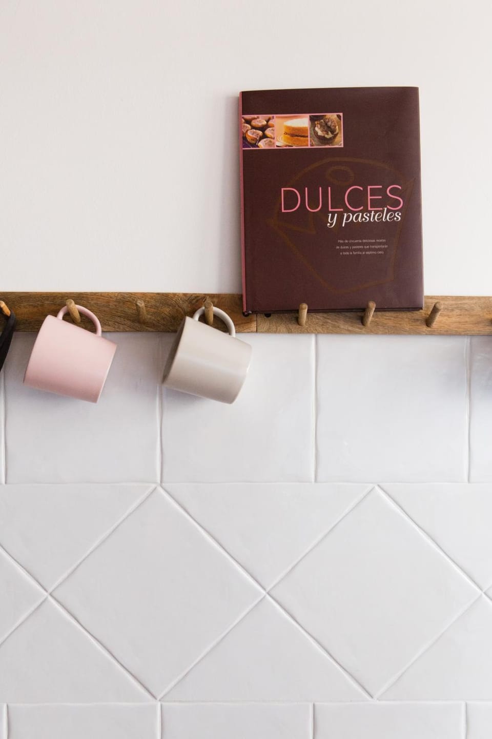 Kitchen or kitchenette, Decorative detail