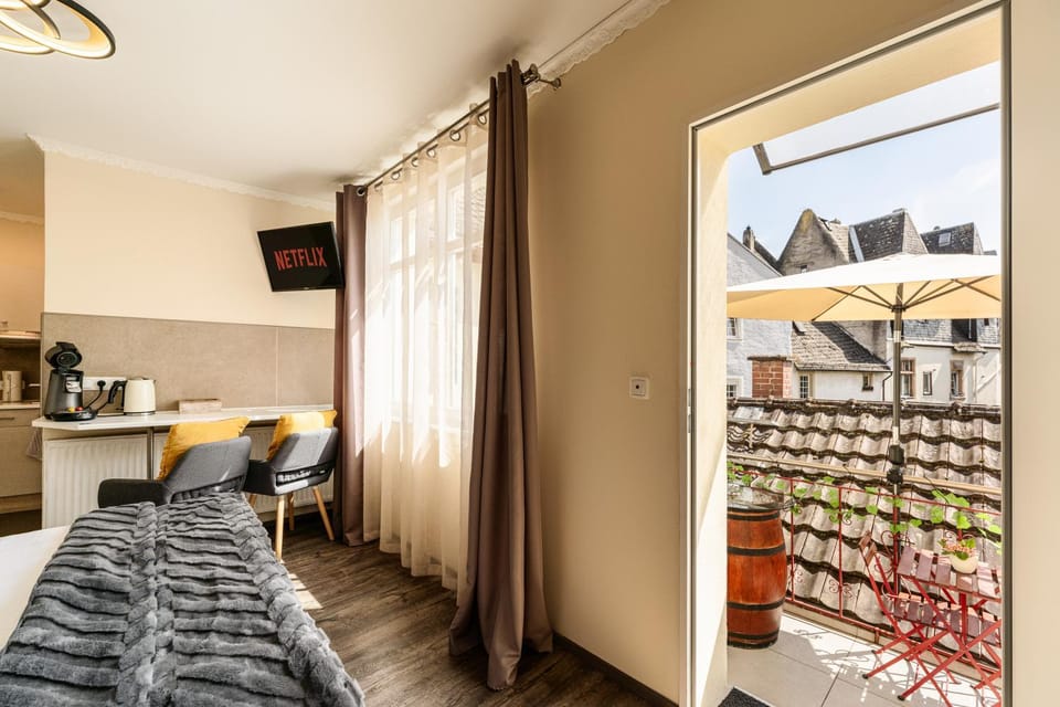 View (from property/room), Balcony/Terrace