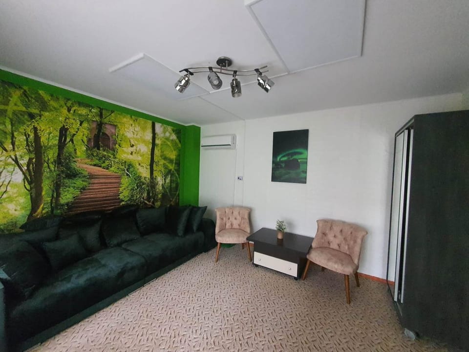 Seating area, air conditioner