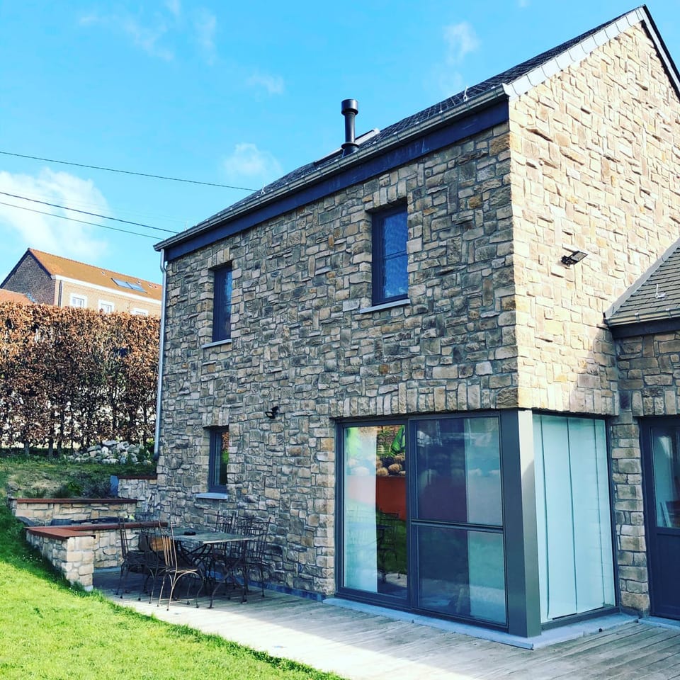 Property building, Balcony/Terrace