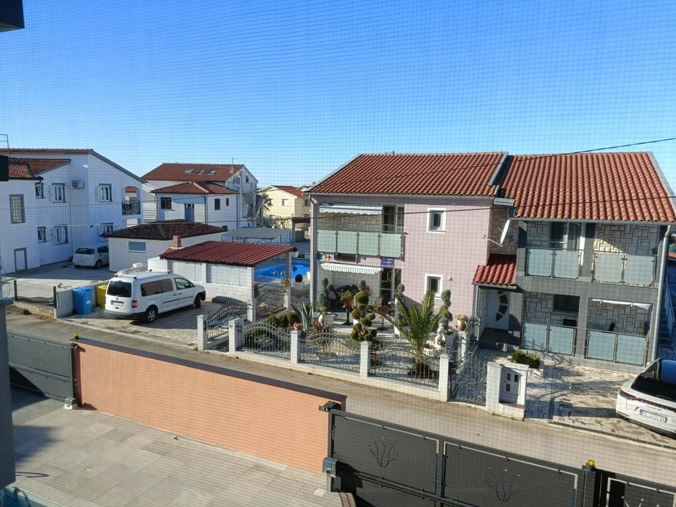 Neighbourhood