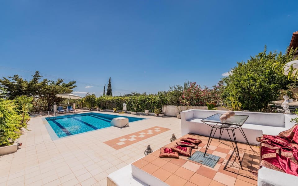 Patio, Swimming pool