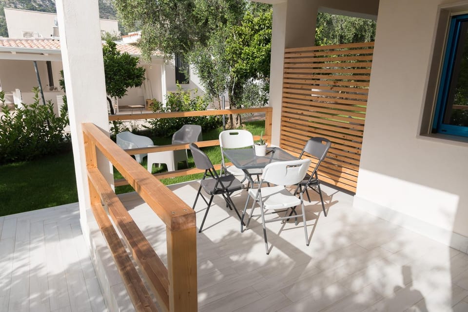 Patio, Balcony/Terrace
