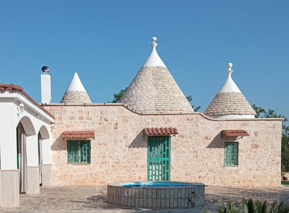 Villa Il Leccio - Trulli House in Province of Taranto