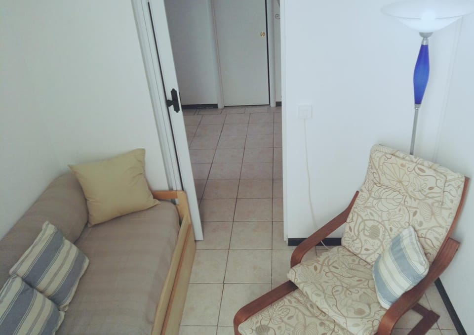 LA CASA SULLA PIAZZETTA Apartment in Albenga