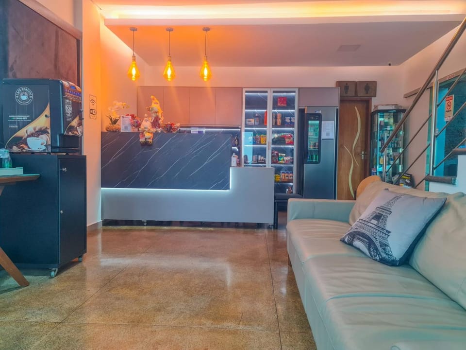 Communal lounge/ TV room, Lobby or reception