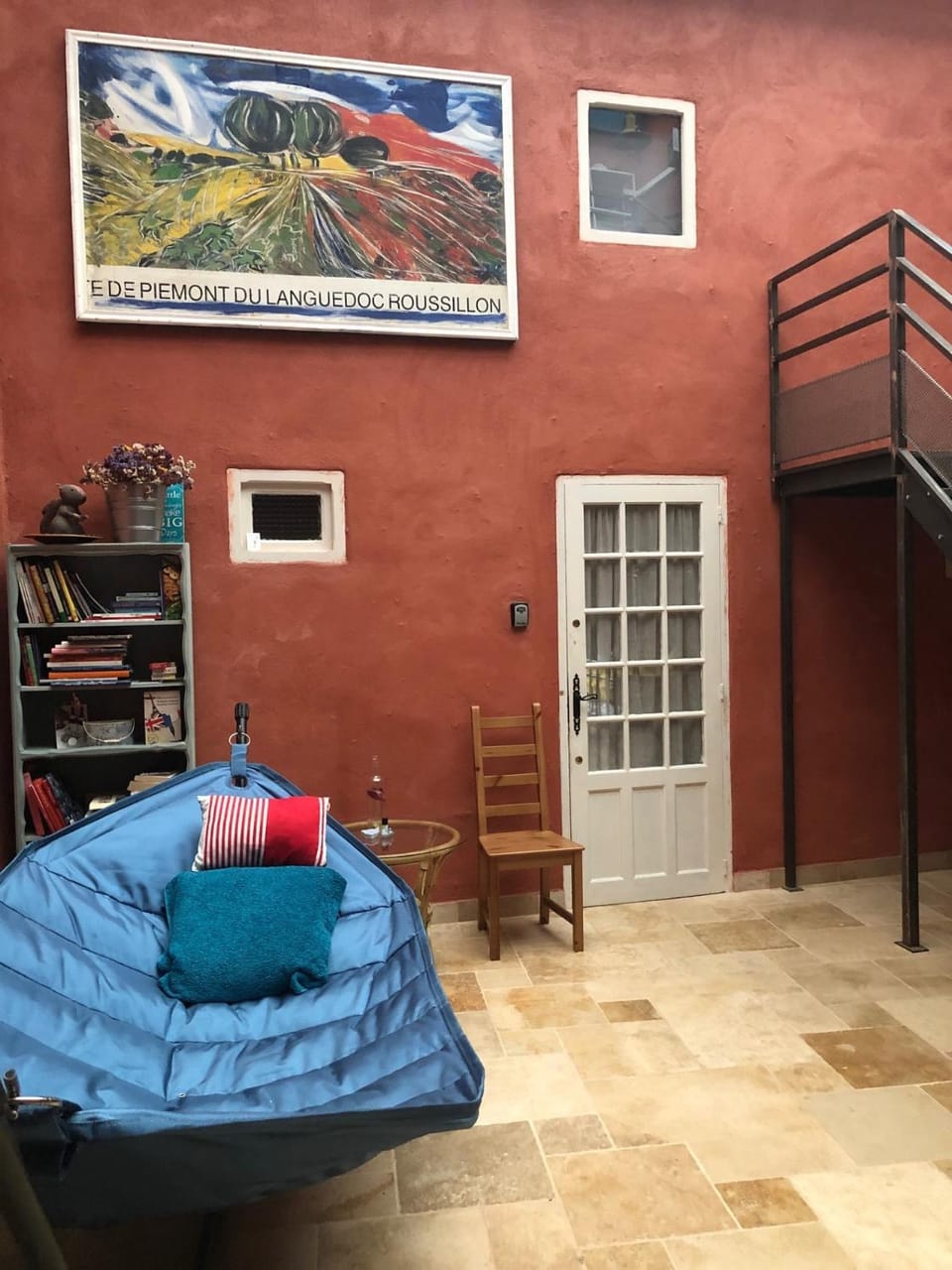 Seating area
