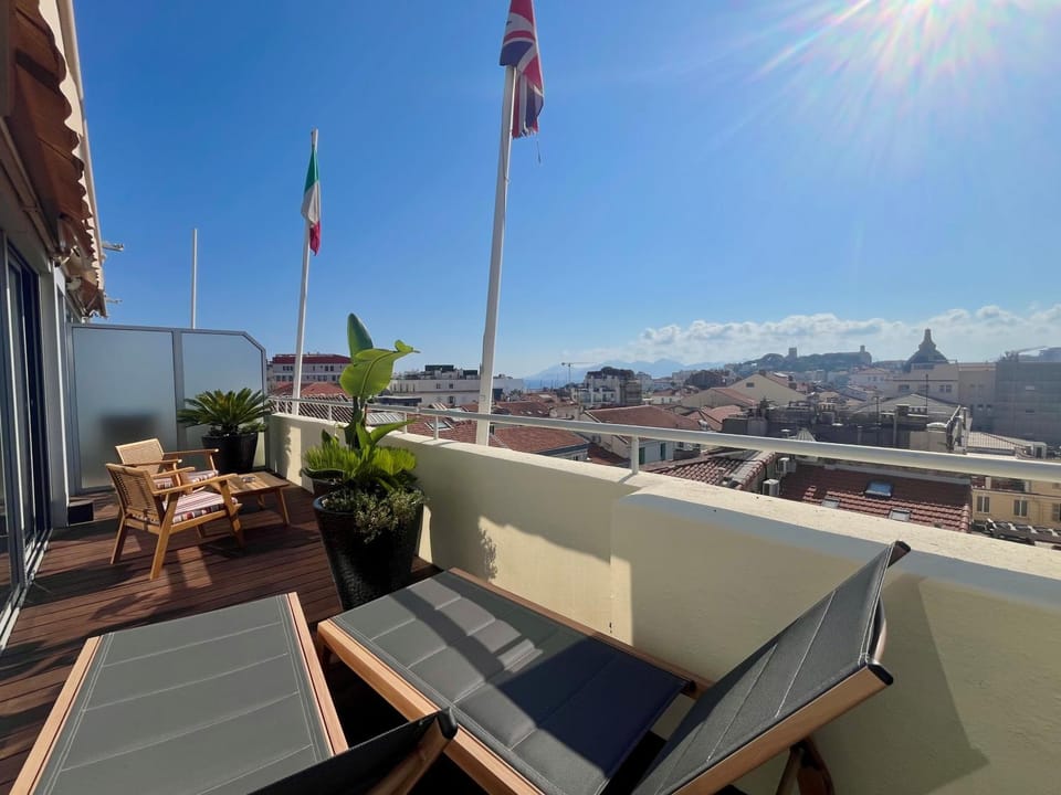 Patio, Sea view