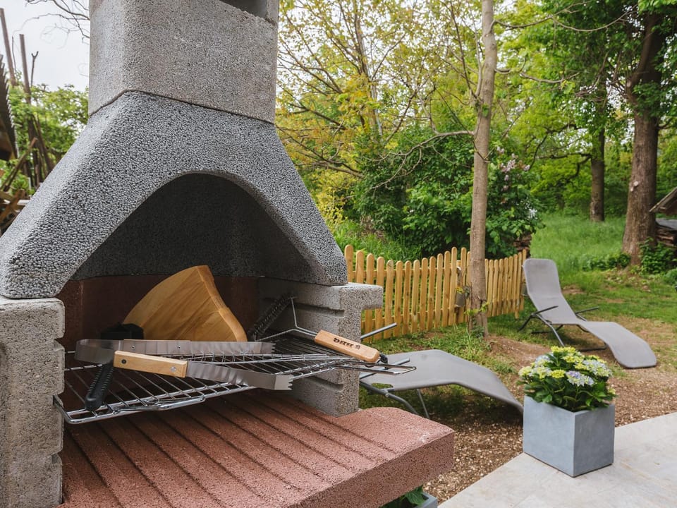 BBQ facilities, Garden