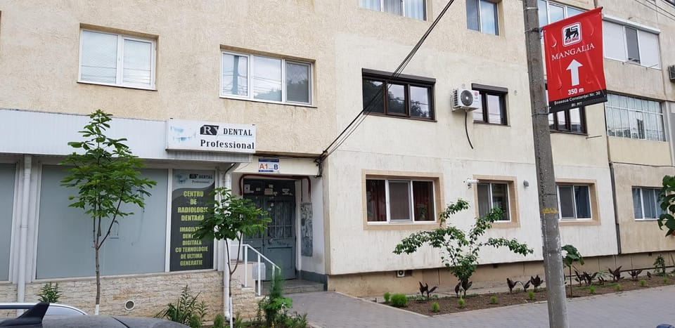 Property building, Facade/entrance, Street view