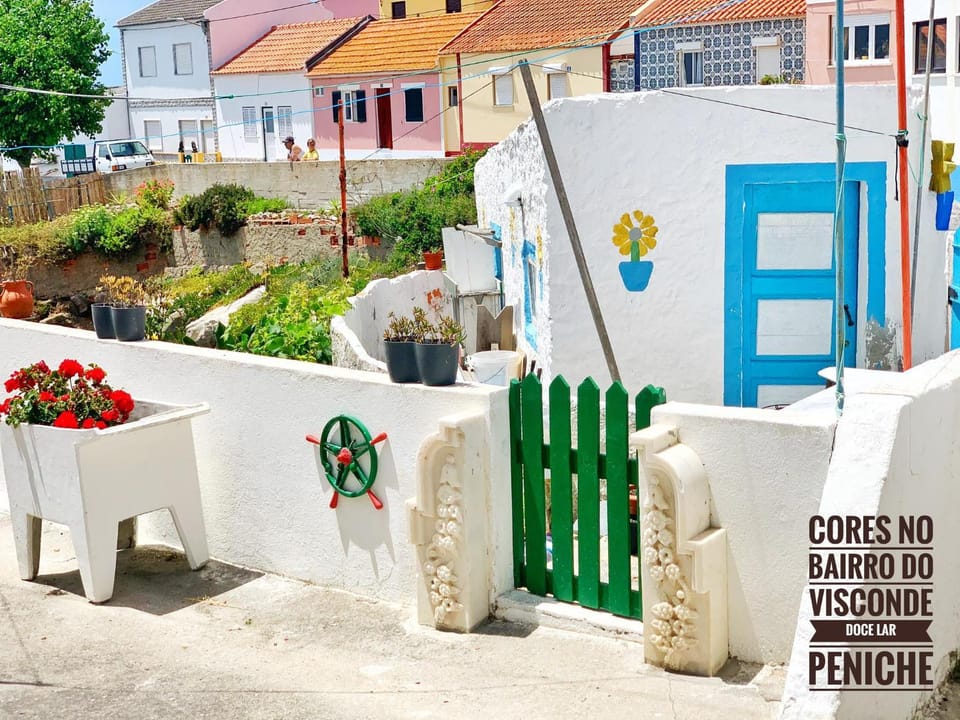 Off site, Neighbourhood
