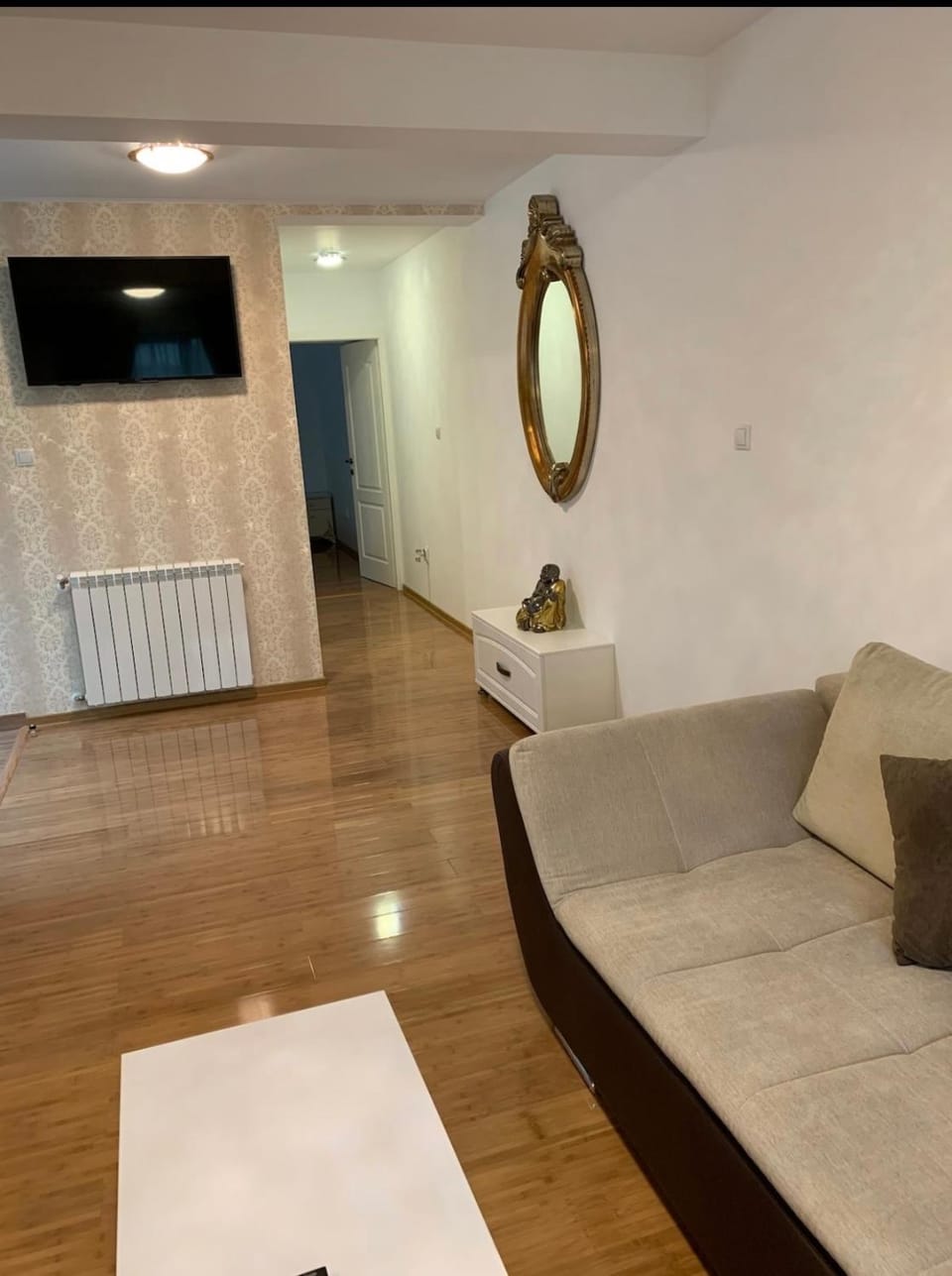 Apartament Micsunelelor cu parcare privată Apartment in Moldova