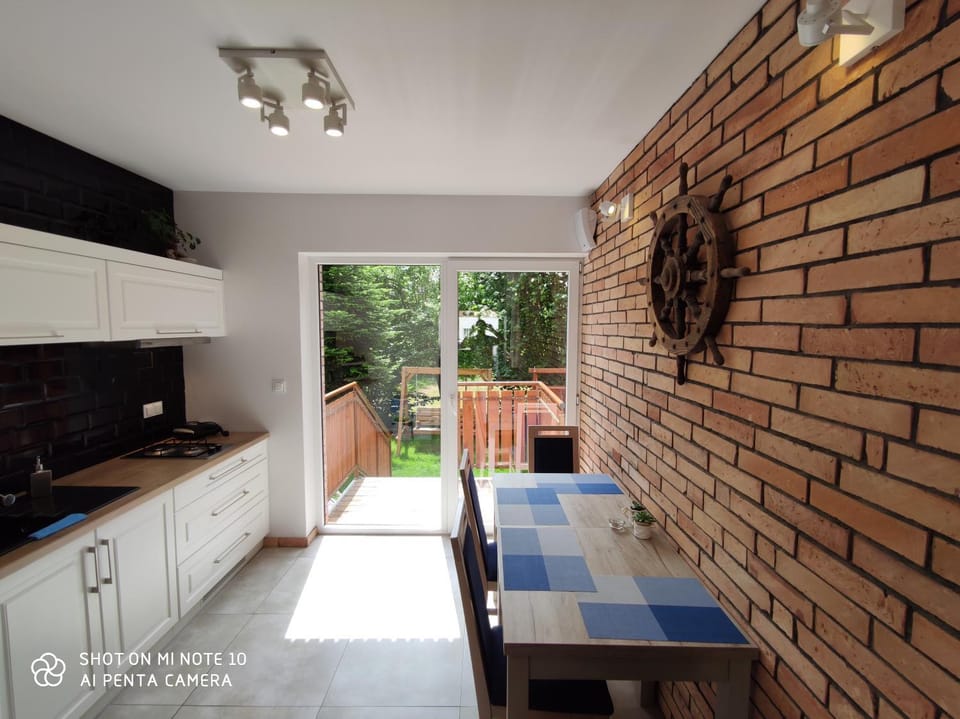 Pokoje Gościnne Pod Kasztanami Vacation rental in Leba