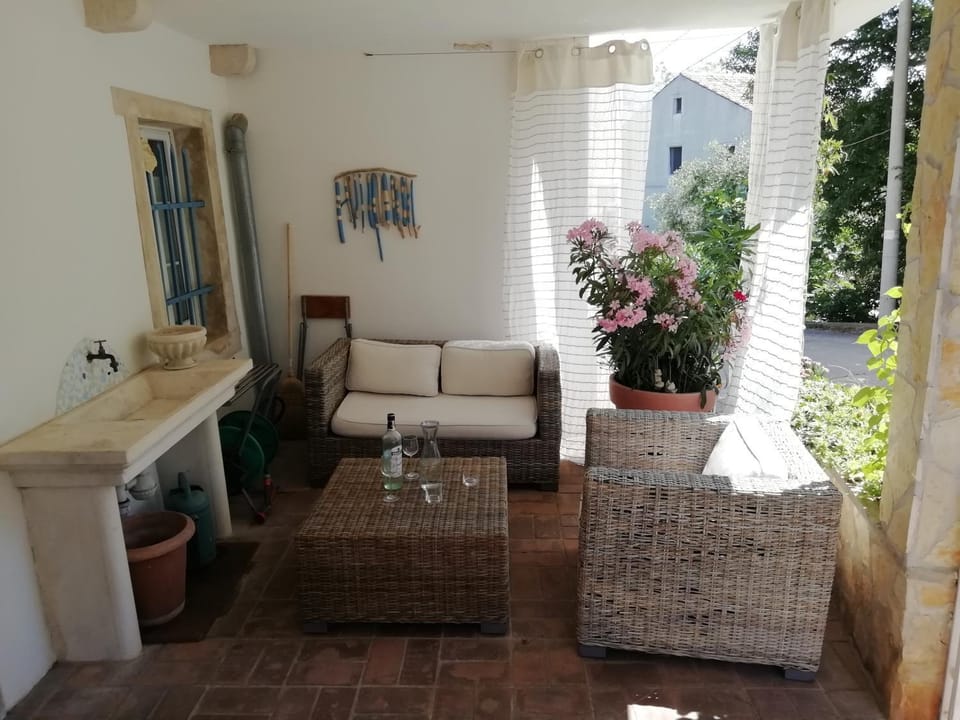 Patio, Balcony/Terrace