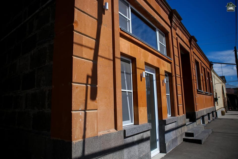 Gyurji Home - Guest House in Gyumri Bed and Breakfast in Armenia