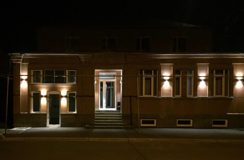 Gyurji Home - Guest House in Gyumri Bed and Breakfast in Armenia