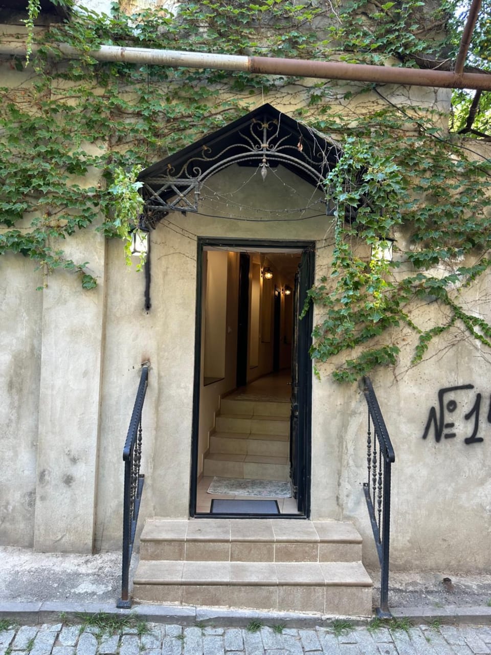 Facade/entrance, Day