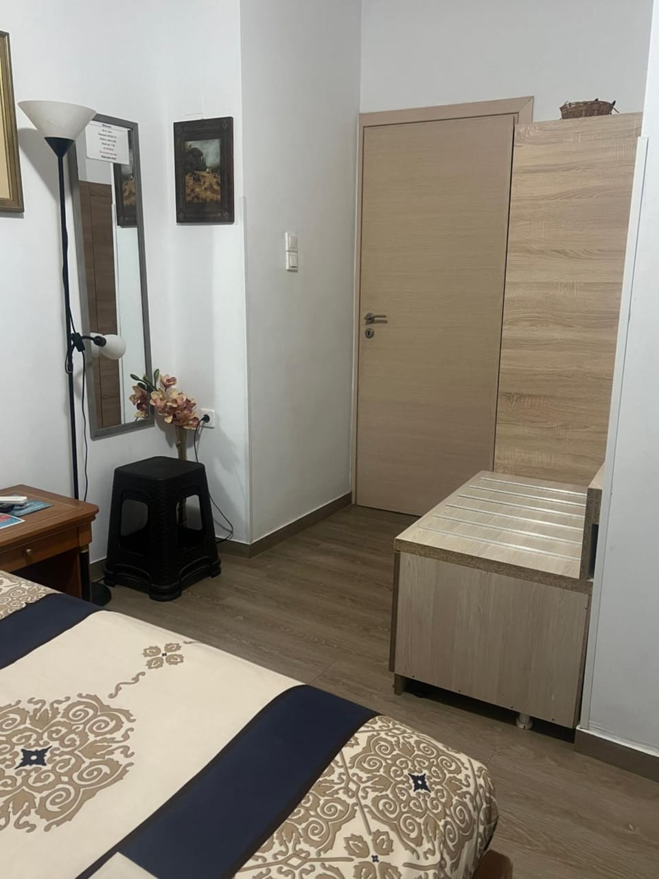 Private Rooms with a Beautiful Veranda Vacation rental in Heraklion