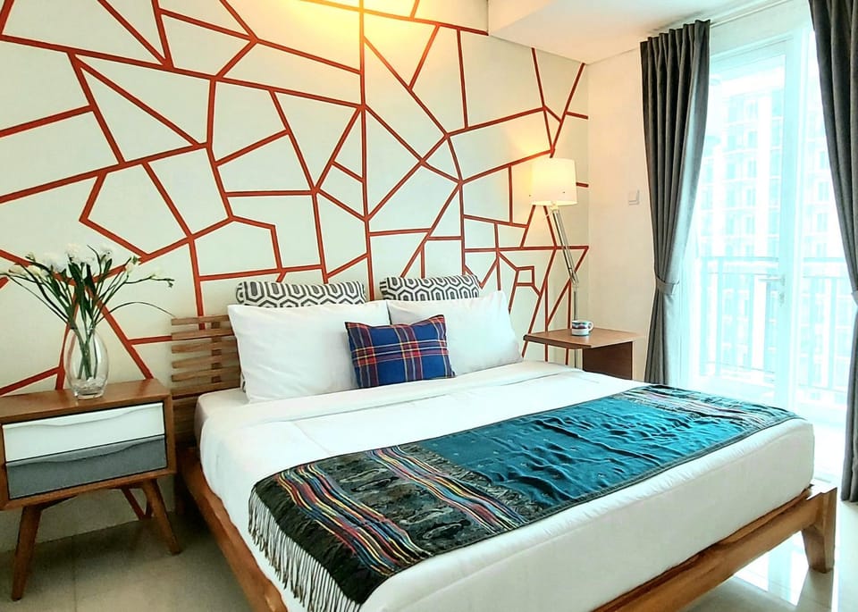 Bed, Decorative detail, Bedroom
