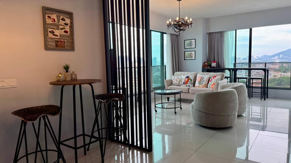 Living room, Seating area, Mountain view