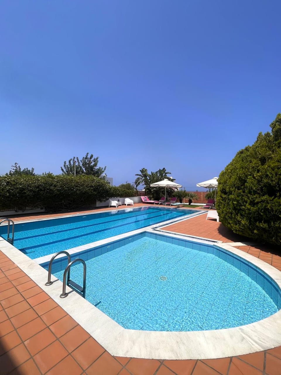 Pool view, Swimming pool