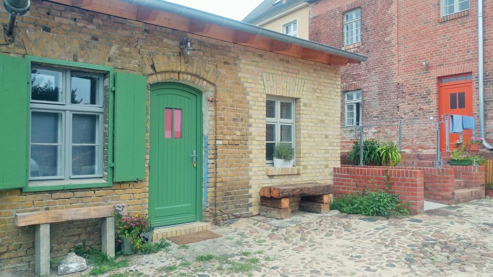Mirabellenhof- Remise Apartment in Germany