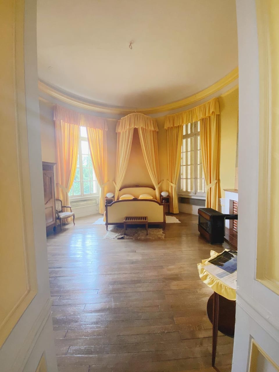 B&B Chateau de Villersexel Bed and Breakfast in Switzerland